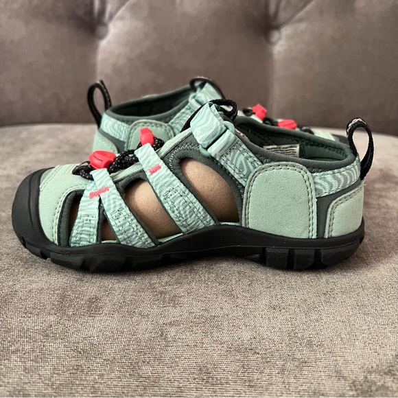KEEN Seacamp 2 CNX Closed Toe Sandals Little Kids size 11 NWOT - Picture 4 of 9